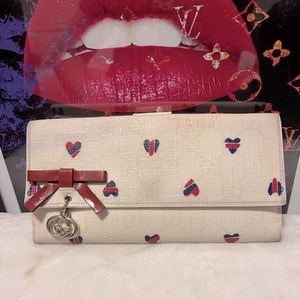 Gucci wallet